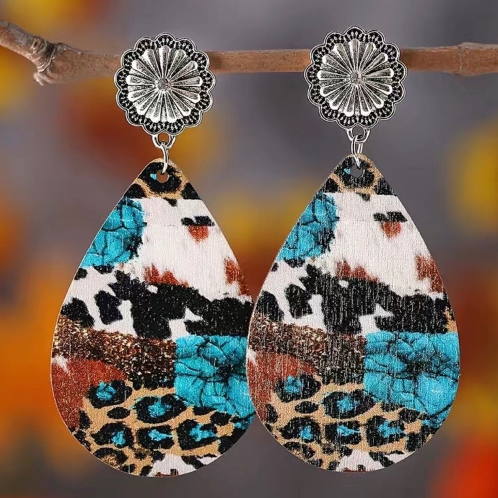Western Turquoise Wooden Dangle Earrings Fish Hook